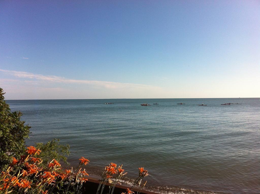 Point Pelee Lakeshore B&B Leamington Bagian luar foto